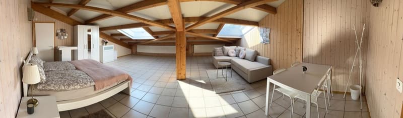 Immeuble avec restaurant, épicerie et chambres proche du lac (7)