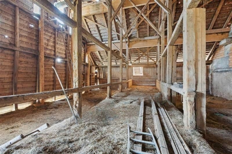 Ferme authentique à rénover (4)