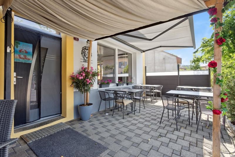 Immeuble mixte avec restaurant- Excellent potentiel de rendement (3)