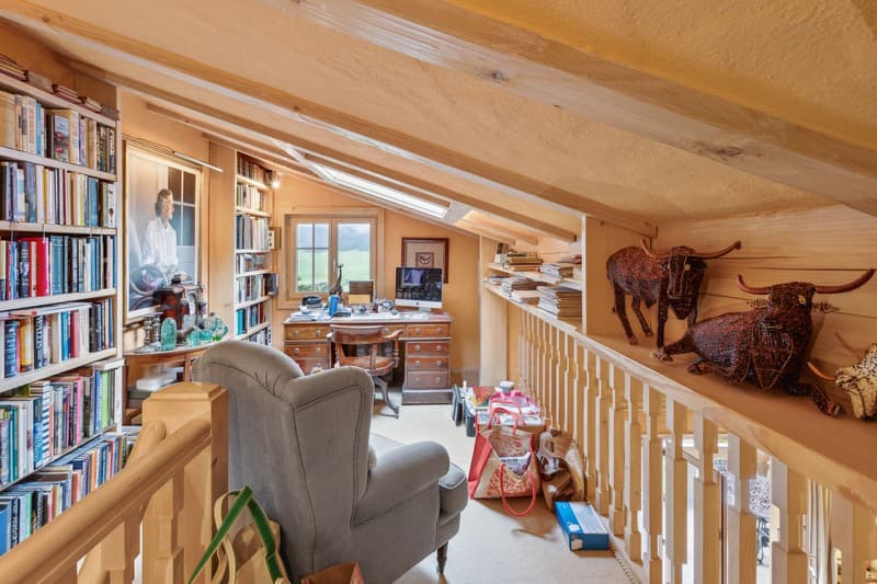 Cozy duplex apartment in Château-d'Oex with fireplace (11)