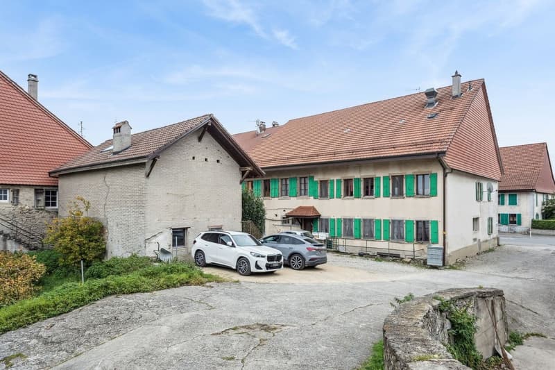 Immeuble mixe avec restaurant et potentiel d'agrandissement (7)