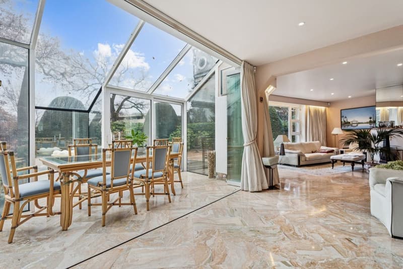 Superbe maison jumelée de 10 pièces avec appartement de rendement (1)