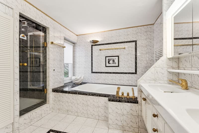 Superbe maison jumelée de 10 pièces  avec appartement de rendement (7)