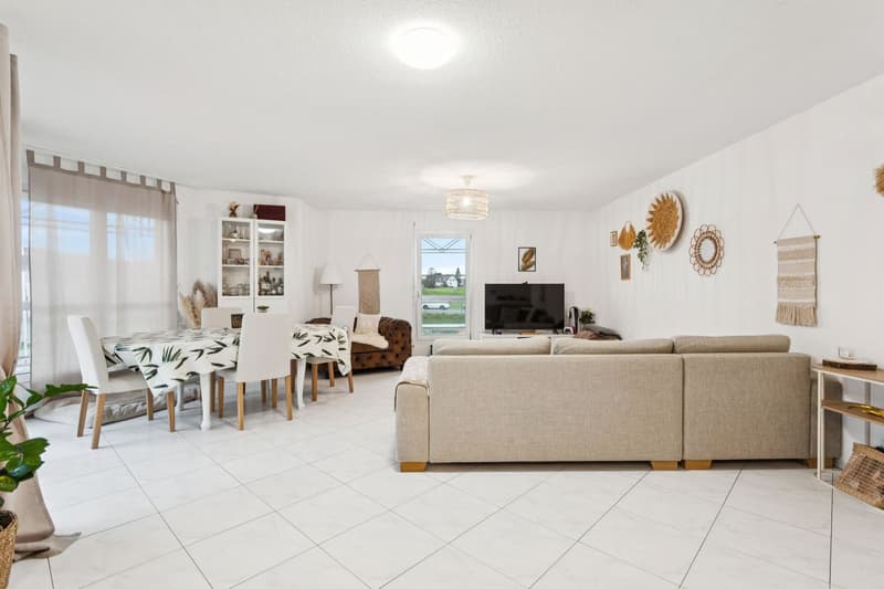 Bel appartement dans un quartier familial (6)