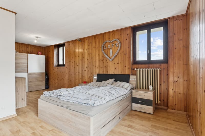 Maison de deux logements au centre du village (6)
