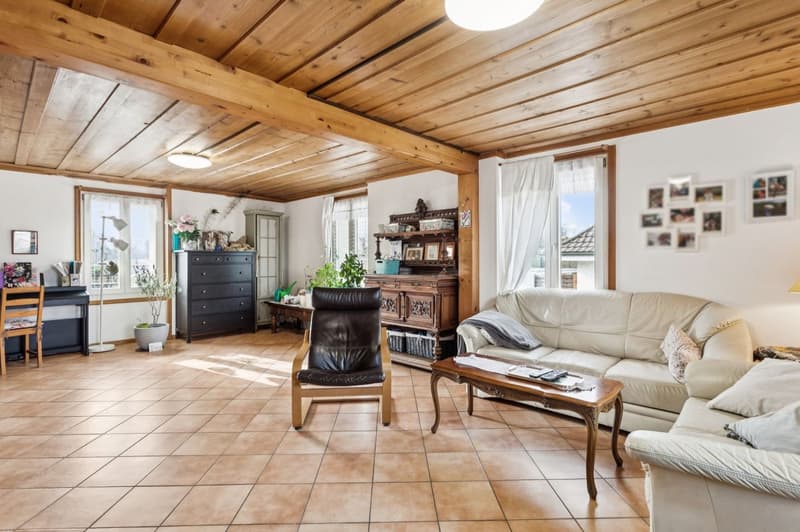 Maison de deux logements au centre du village (1)