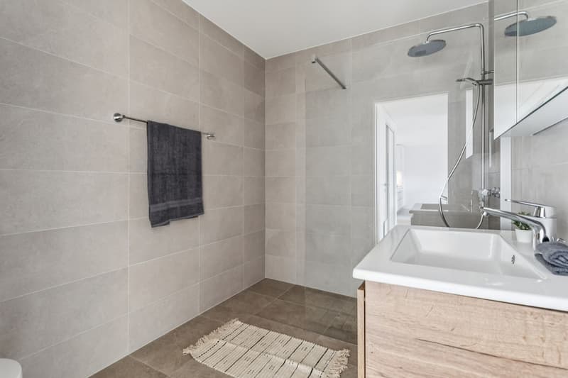 5.5-room apartment on the 6th floor - Lot 24 (11)