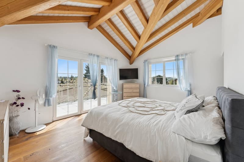Chambre parentale à l'étage