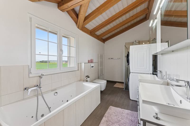 Salle de bain à l'étage
