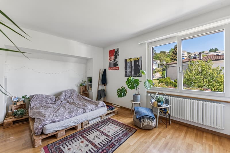 Beautiful house with two apartments close to the city center (5)