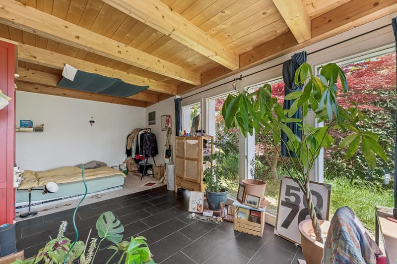 Beautiful house with two apartments close to the city center (2)
