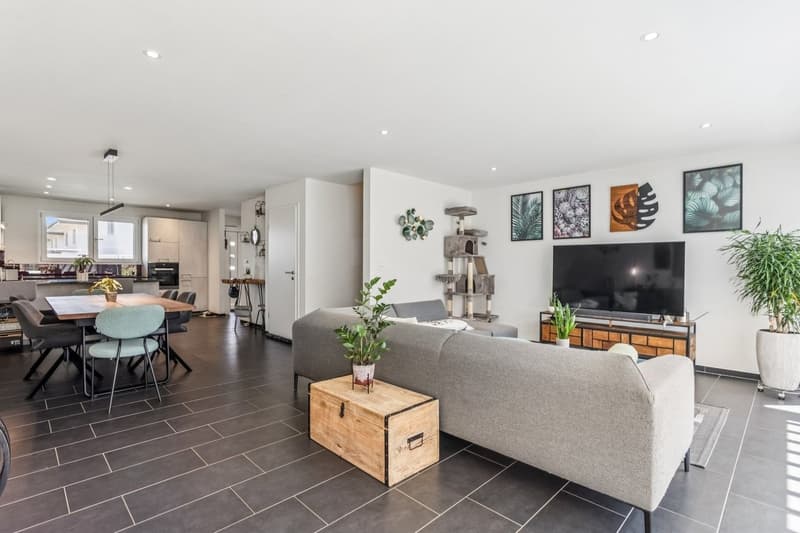 Moderne maison mitoyenne au coeur du village (5)