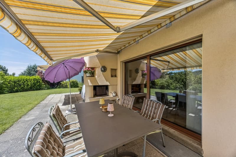 Absolute intimacy in an exceptional residential setting (7)