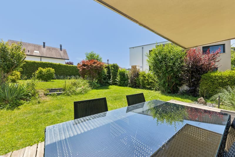 Terrasse couverte avec jardin privatif