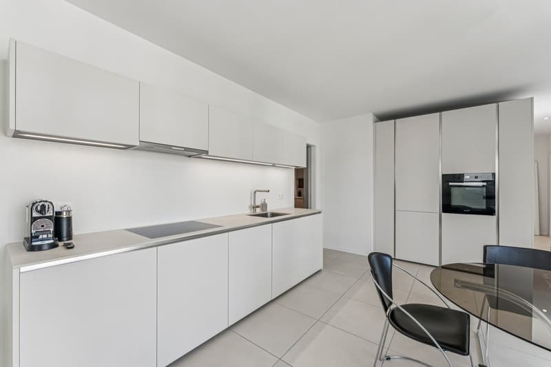 Appartamento con 3.5 locali e balcone (5)