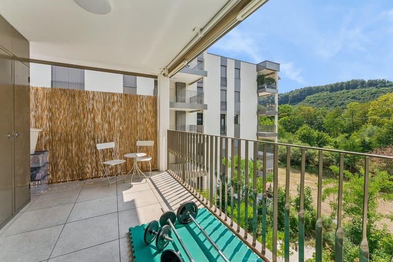 Appartamento con 3.5 locali e balcone (2)
