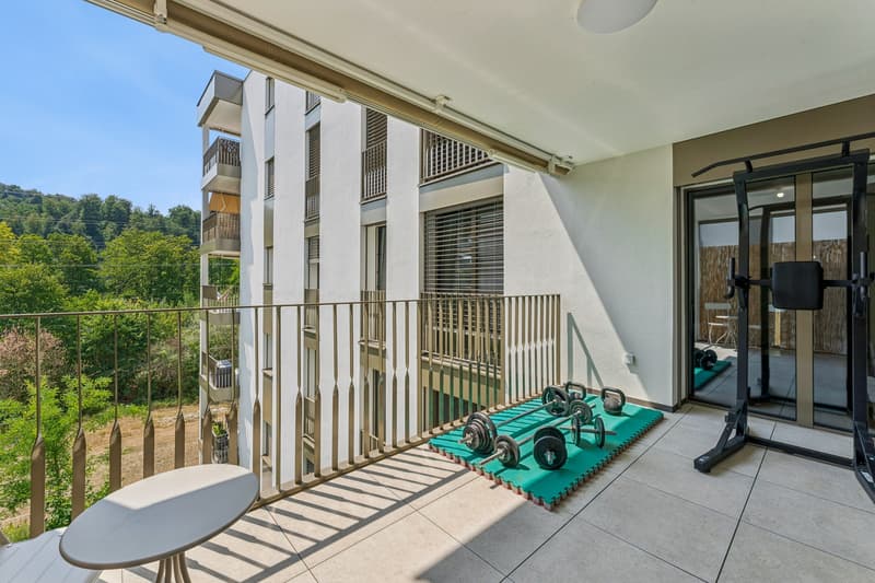 Appartamento con 3.5 locali e balcone (7)