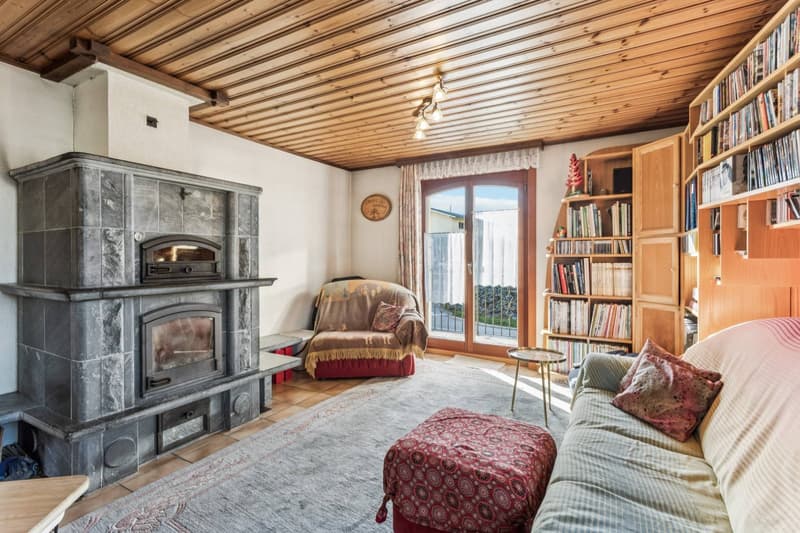 Casa familiare con ampio giardino e potenziale di ampliamento (2)