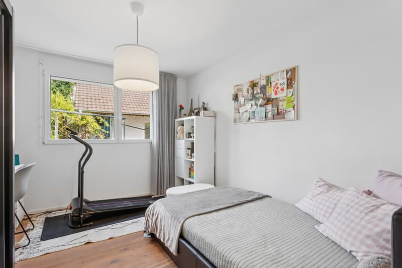 Bel appartement de 4.5 pièces avec jardin et terrasse (6)