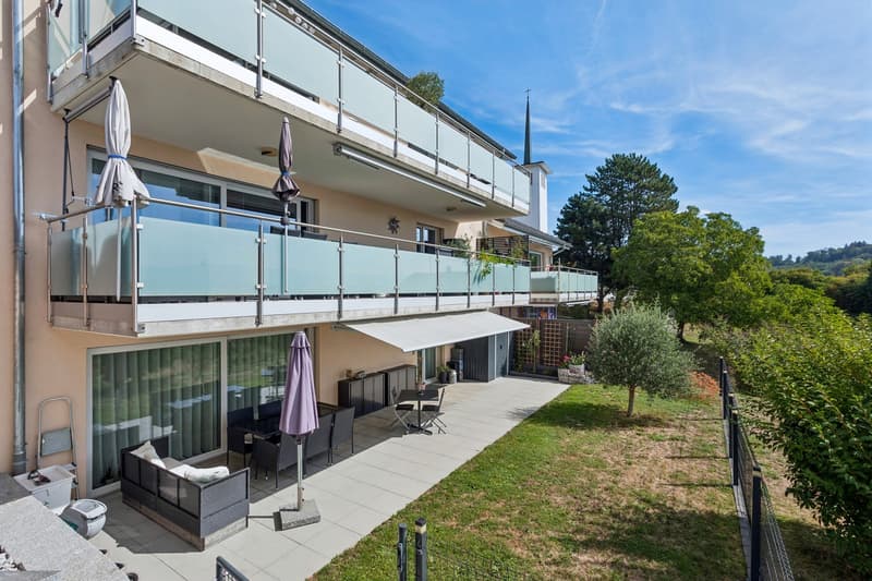 Bel appartement de 4.5 pièces avec jardin et terrasse (1)