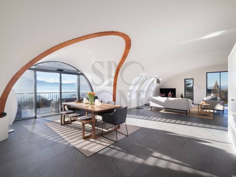Luxus-Penthouse mit 6,5 Zimmern und spektakulärer Aussicht (2)