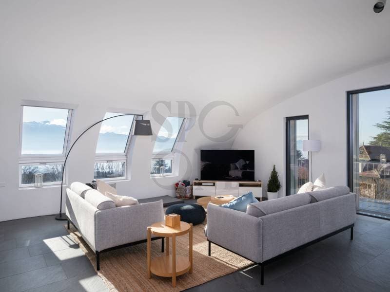 Luxus-Penthouse mit 6,5 Zimmern und spektakulärer Aussicht (4)