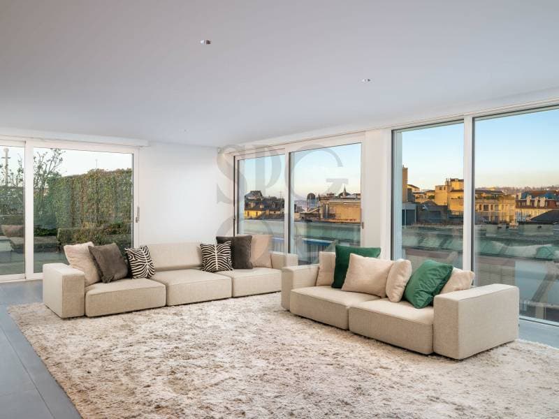 Exceptional triplex with breathtaking views of the lake and the Alps (3)