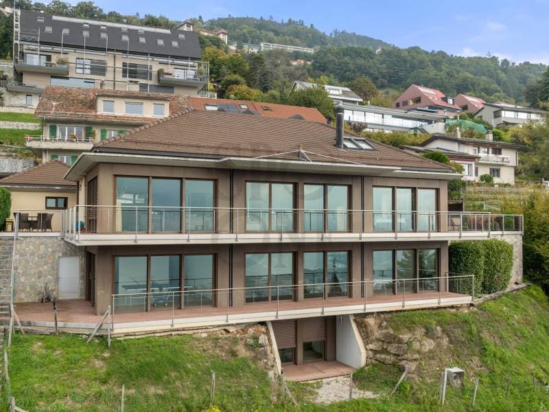 Exclusive: Architect-designed villa with breathtaking panorama (5)