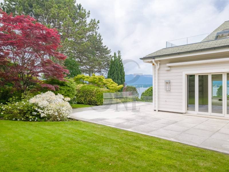Exceptional villa in Anières with lake view (5)