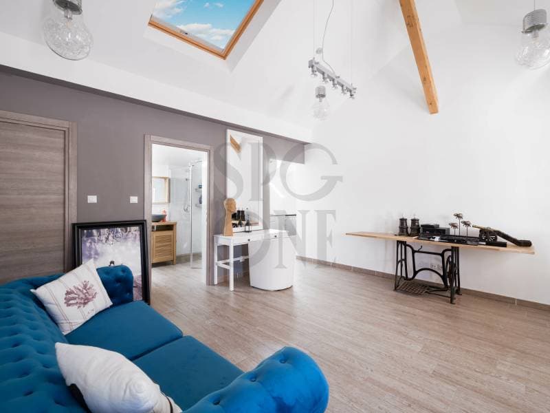 Maison élégante et spacieuse, rénovée avec soin (5)