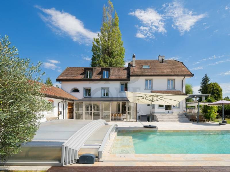Elegant and spacious house, carefully renovated (8)