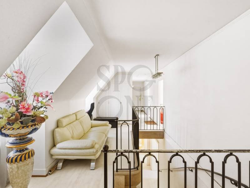 Charming country property with open views (11)
