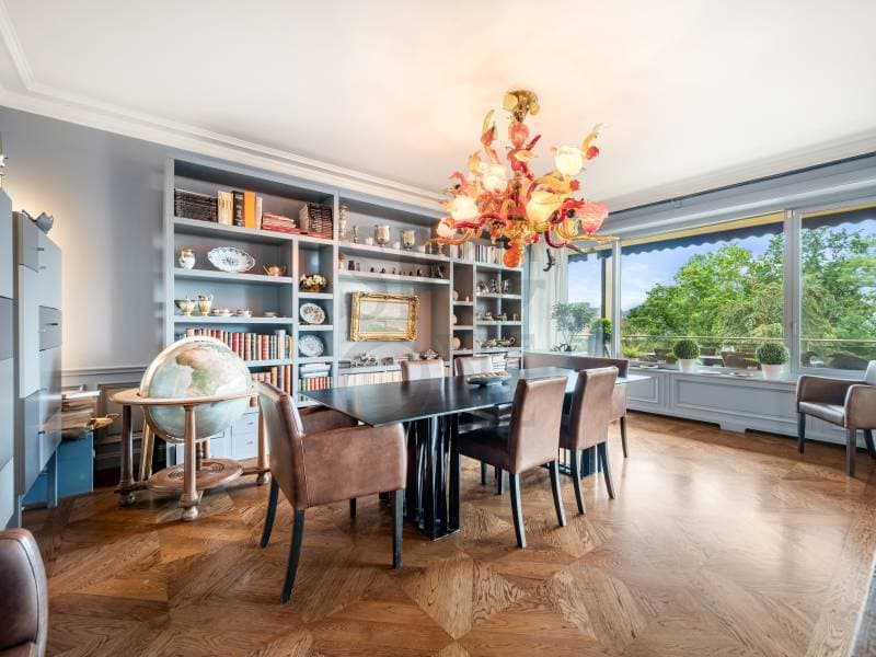 Appartement de standing avec vue sur le lac et piscine privée (3)