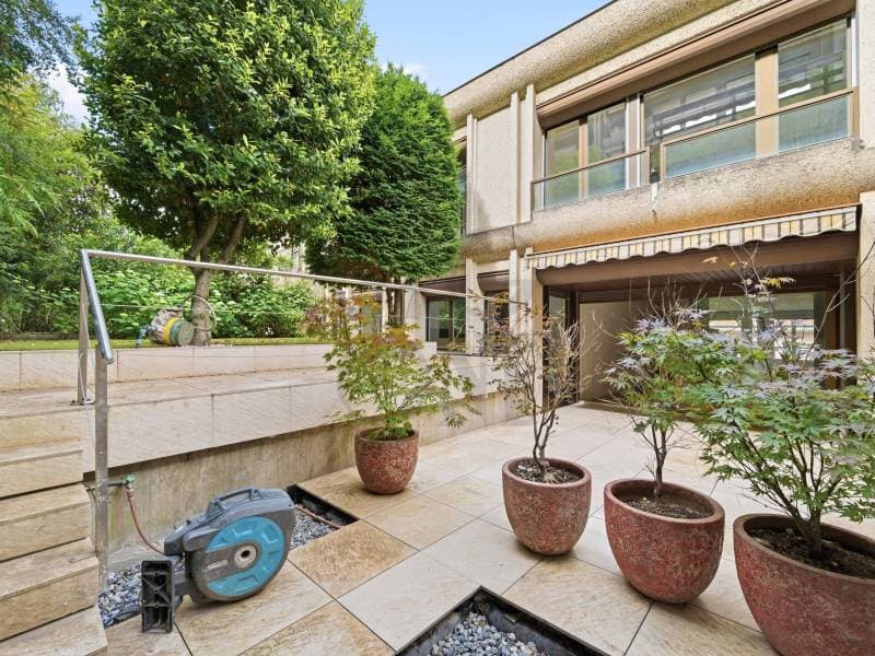 Townhouse au c?ur de Champel avec jardin et terrasses (5)