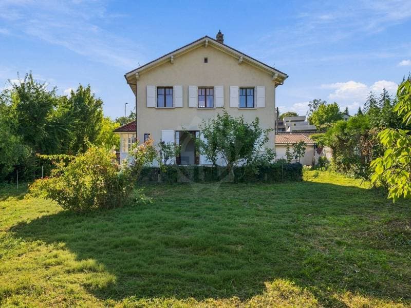 Chaleureuse villa - Collonge-Bellerive (1)