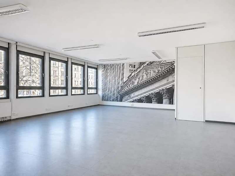 Modernes Büro von 90 m² zur Miete_Avenue des Mayennets 5 (1)
