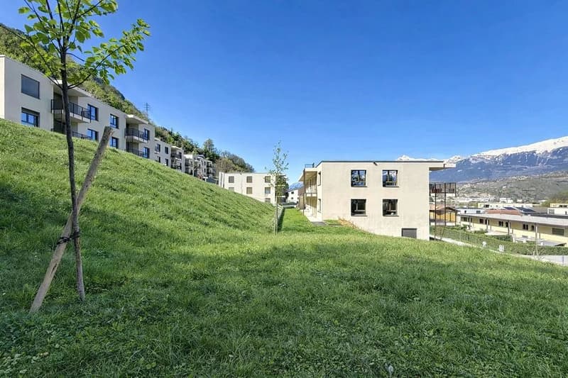 3.5 pièces récent à saisir à Bramois (8)