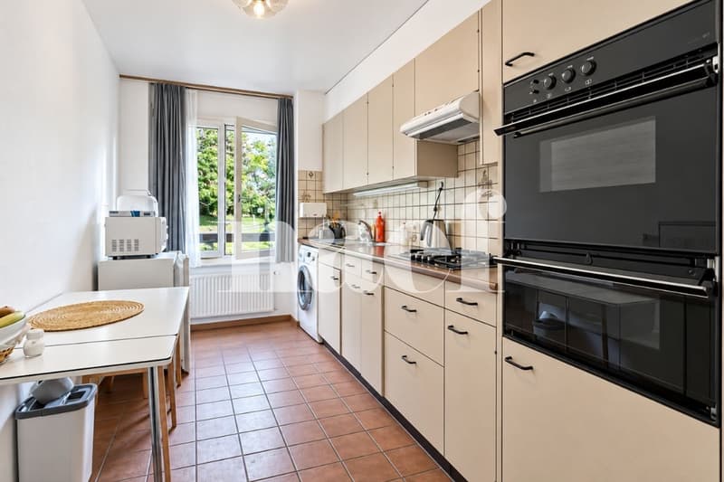 Bel appartement de 4.5 pièces avec une vue imprenable sur le lac à vendre à Montreux (8)