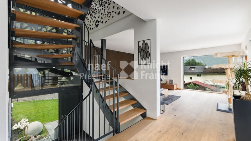 Maison d'architecte de 7.5 pièces avec piscine et jacuzzi dans un cadre verdoyant à vendre à Collombey-Muraz (8)
