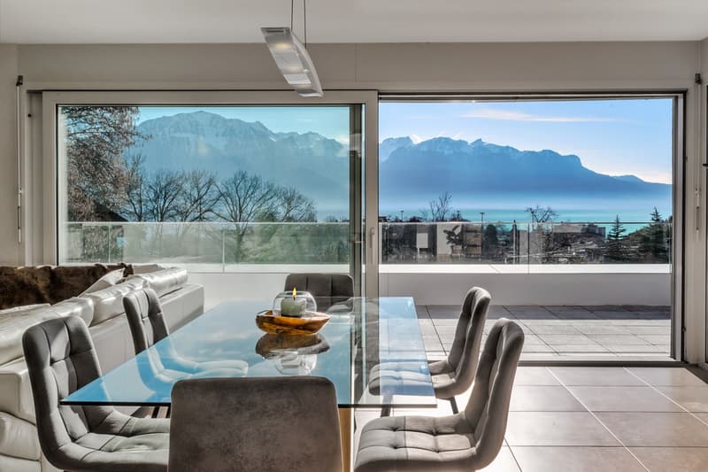 5.5-room attic and duplex apartment with panoramic lake view for sale in Montreux (3)