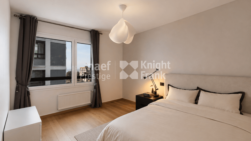 Homme staging virtuel