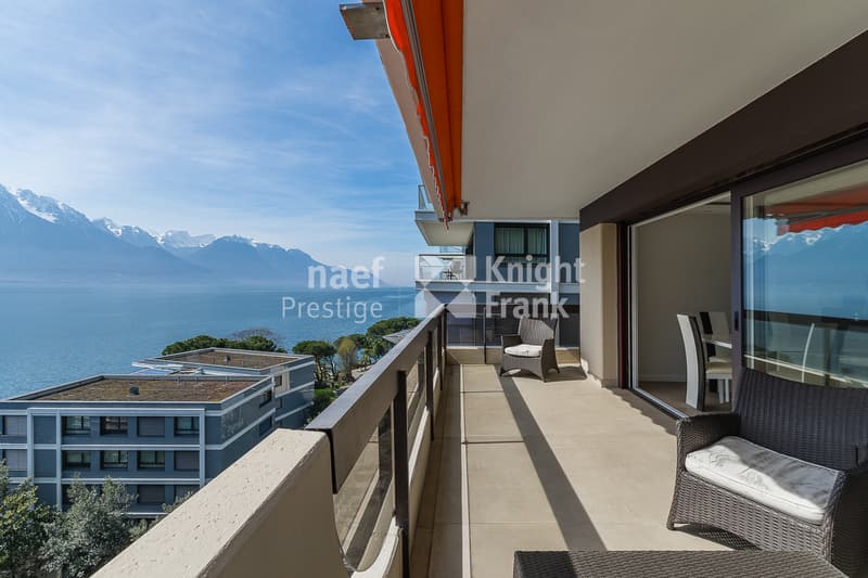 Superbo appartamento di 3.5 locali sul lungolago a Montreux in vendita nel centro (2)