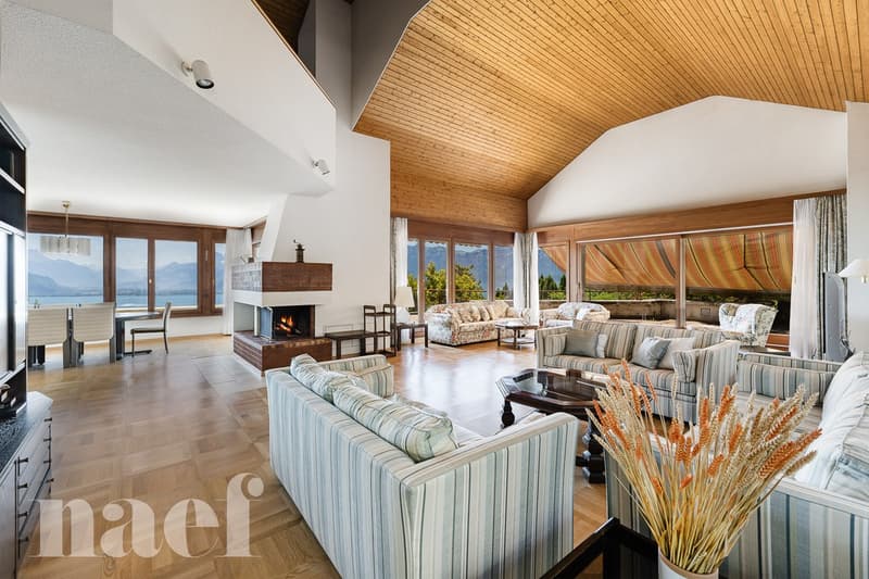 Maison de caractère de 9.5 pièces avec appartements indépendants et vue panoramique sur le lac à vendre à Chardonne (9)