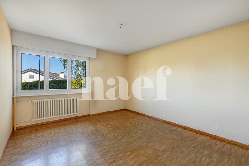 Exklusiv! Geräumige 3.5-Zimmer-Wohnung mit Balkon und freier Sicht auf den See in Chernex / Montreux zu verkaufen (6)