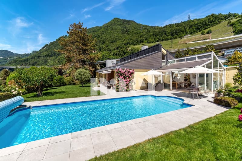 Beautiful individual villa with 7.5 rooms and outdoor pool for sale in Villeneuve (4)