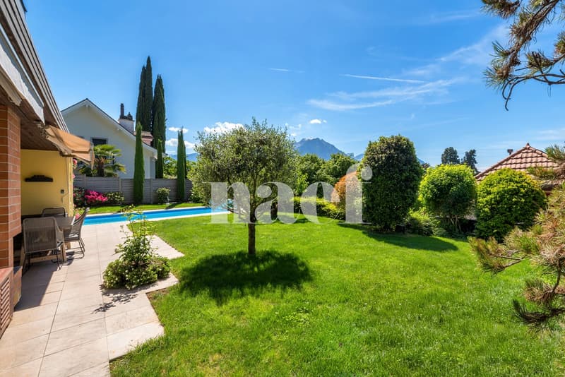 Beautiful individual villa with 7.5 rooms and outdoor pool for sale in Villeneuve (5)