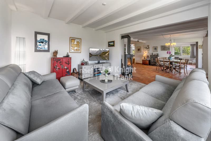 Casa indipendente di 8.5 locali in vendita a Blonay (10)