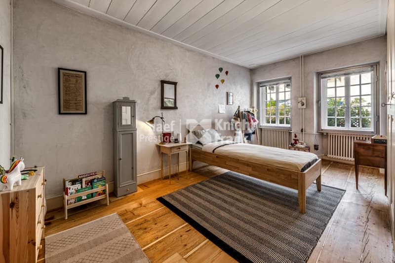 Maison vigneronne de deux appartements et un caveau à vendre au coeur du village d'Epesses (12)