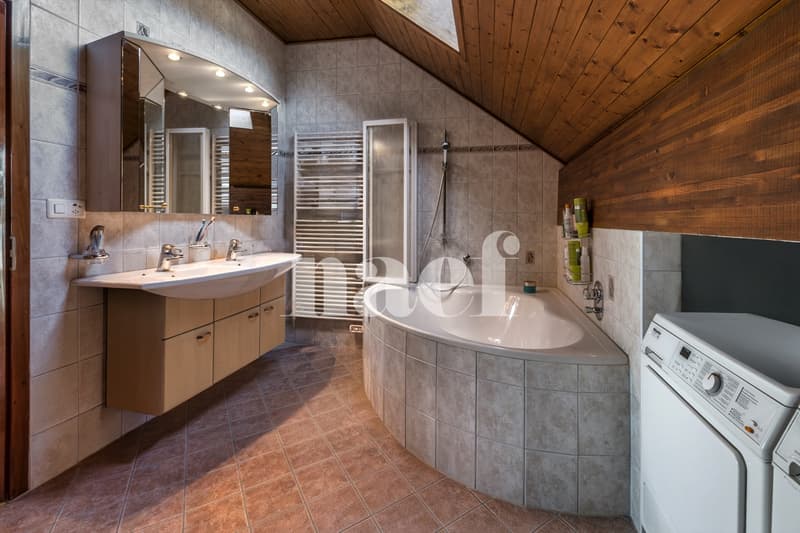 Charmant appartement de 4.5 pièces avec cachet dans les combles (11)