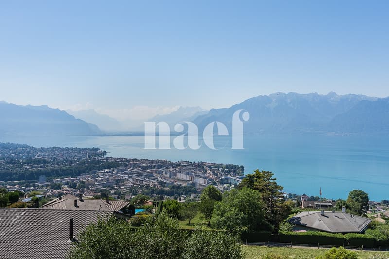 Duplex-Wohnung mit 4.5 Zimmern und Panoramablick auf den See in Chardonne zum Verkauf (1)